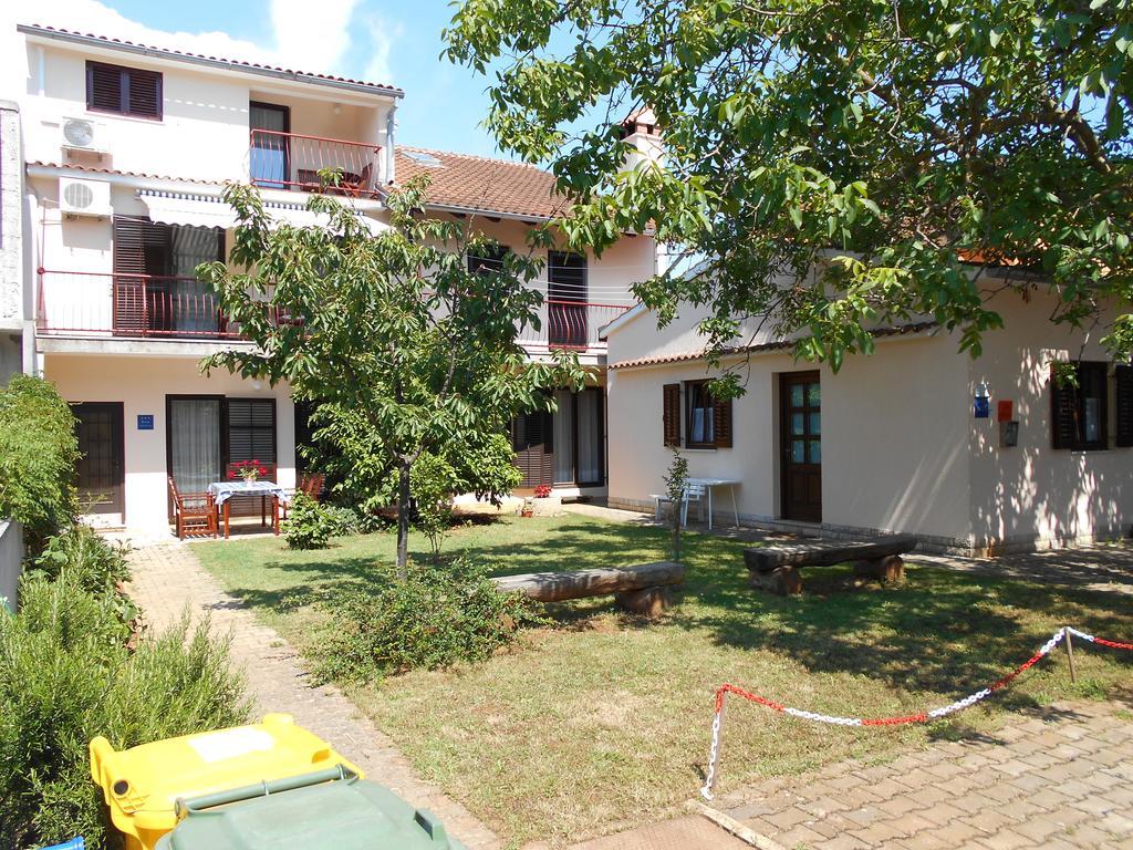 Apartmani Otavio Ρόβινι Εξωτερικό φωτογραφία